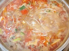 -黄利砖万峰林布依特色酸笋牛肉馆