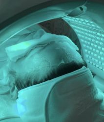 -悦瑢港湾科技美肤芳疗美容