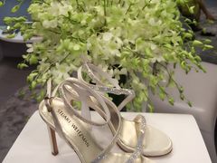 -STUART WEITZMAN(静安嘉里中心店)