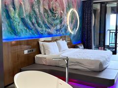 -清远熹乐谷温泉度假酒店