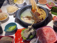 -钢管厂五区小郡肝串串香(蜀都万达店)