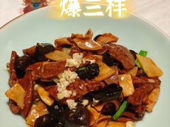-北平楼·烤鸭·北京菜(牡丹园店)