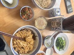 -沪西老弄堂面馆(定西路店)