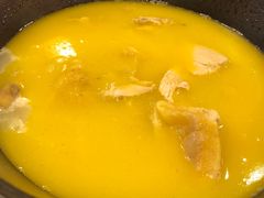 -鲜入围煮花胶鸡海鲜火锅