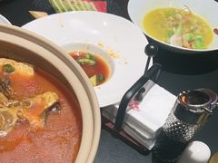 -新天明砂锅鱼头煲