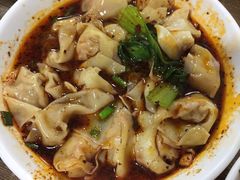 红油抄手-花市豌杂面(民生路店)