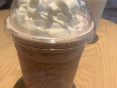-星巴克臻选(威海威高广场店)