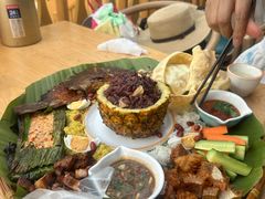 -傣家寨花园主题餐厅