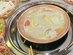 -阿婆情腊排骨火锅(忠义店)