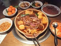 -蔡婶牛腩牛杂煲(长安万科店)