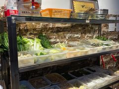 自助取餐区-七恭冒菜(亭江街店)