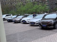 -蓝天国际游泳培训基地(华腾园店)