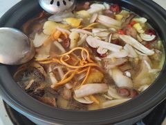 -菌之家·专业纯野生菌火锅·特色炒菌