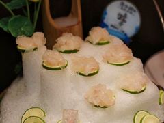 -得意咚瓜·顺德鱼生·冬瓜火锅(深圳首店)