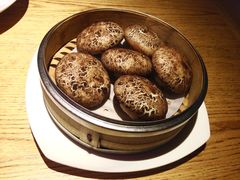 燕麦蘑菇包-黛瓦里巷(南京东路店)