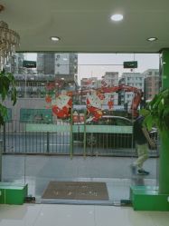 -苗医生专业祛痘·皮肤管理