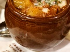 罐焖牛肉-老井俄式餐厅