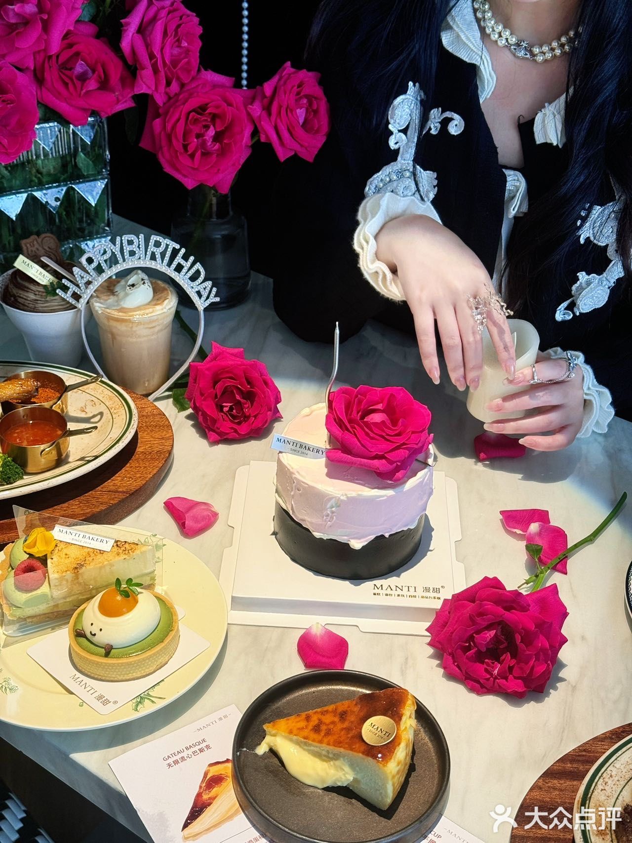分享东阳生日餐厅🍴被鲜花包围的漂亮饭💐