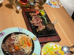 -豪客来牛排(华创国际广场店)