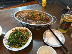 -临街徽菜馆·正宗黄山味