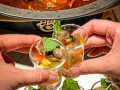 -鸣记脆皮烤鱼·海鲜烤鱼(三八广场店)