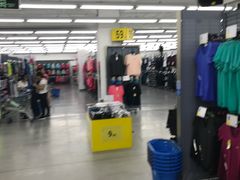 -迪卡侬(燕山店)