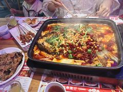 -八条友鲜货烧烤·脆皮烤鱼(石岩旗舰店)