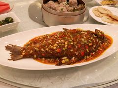 武昌鱼-亢龙太子酒轩(东湖店)