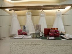 点击看大图 -南京宝娜嫁衣婚纱礼服馆(中央路店)