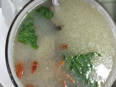 -天天向上素食餐厅(五台山店)