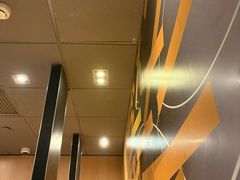 -麦当劳(杭州西湖银泰百货店)