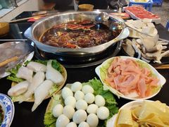 -重庆风光老灶火锅城(同德广场店)