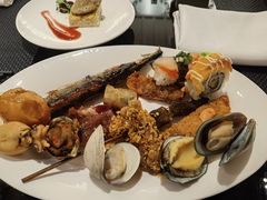 -圣丰索菲特·2 On 988 Café 自助餐厅