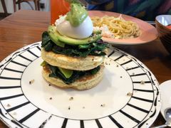 三文鱼水波蛋松饼-AFS Cafe & Canteen(闽江二路店)