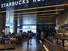 -星巴克臻选(上海合生汇1F店)