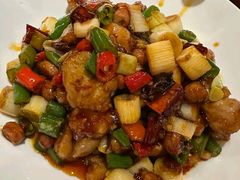 -苹果树下艺术餐厅(宋庄店)