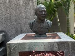 -屯门邓肇坚运动场