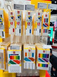 -乐高品牌旗舰店(人民广场店)