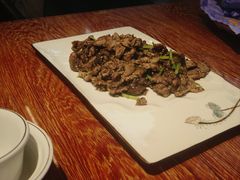 -满堂春特色餐馆