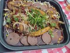 -顶峰夜宴·龙虾烧烤大排档(九江学院店)