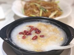 广州荔湾艇仔粥-云庭汇·粤菜海鲜(东盟盛天地店)