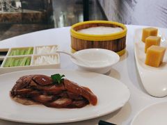 -鸭王烤鸭店(三里河店)