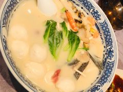 极品鱼头皇-山外山菜馆(玉泉路店)
