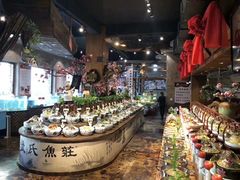 自助取餐区-张氏鱼庄