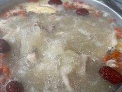 -光头药膳鸡(莱茵小镇店)