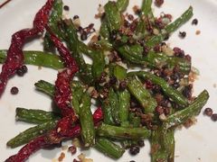 -纳鲁孜·新疆特色餐厅(上海悦荟广场店)