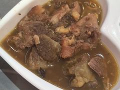 -官塘陈记鱼生·潮汕砂锅粥·牛肉火锅(潮枫路总店)