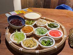 -包整·丝娃娃(一览甲秀楼风景店)