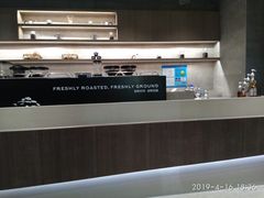-瑞幸咖啡(118广场店)