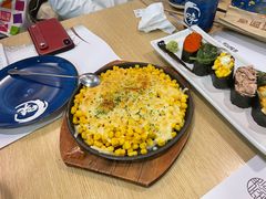 -一米空间·日式料理(逗号立方店)